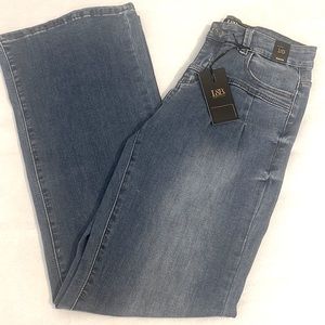 NWT L&B Lucky & Blessed High Rise Wide Leg Jeans Size 8
